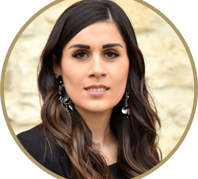 Claudia - Institut des Pierres Dorées